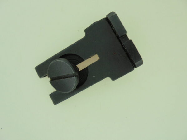 HAUSSE REGLABLE MAKAROV – Image 2