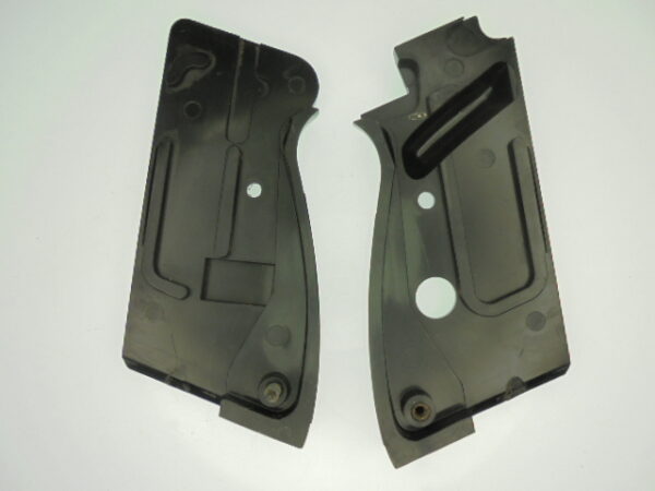 PLAQUETTE PLASTIQUE DROITIER BERETTA 76 – Image 2
