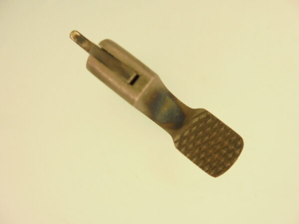 CHIEN CRETE MEDIUM SMITH&WESSON CARCASSE K – Image 3