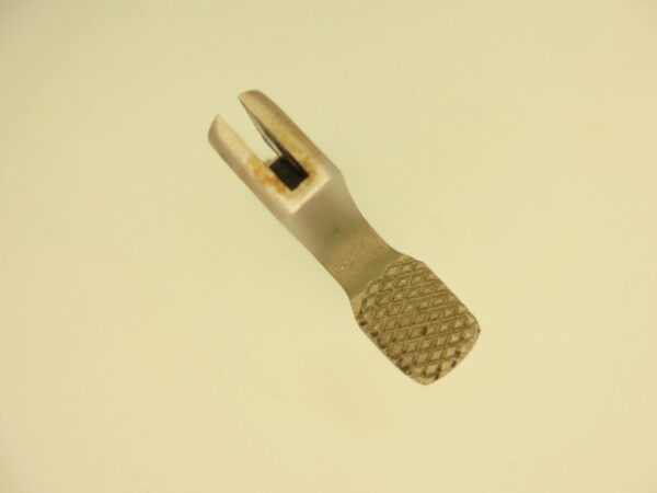 CHIEN INOX CRETE MEDIUM SMITH&WESSON CARCASSE L – Image 3