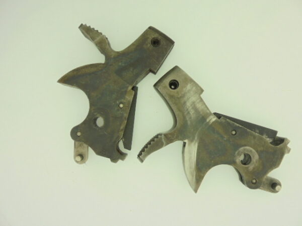 CHIEN CRETE MEDIUM SMITH&WESSON CARCASSE L – Image 4