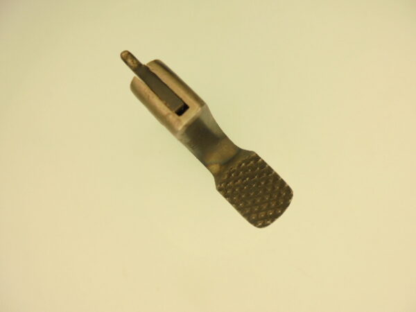 CHIEN CRETE MEDIUM SMITH&WESSON CARCASSE L – Image 3