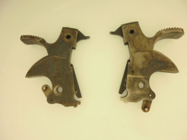 CHIEN CRETE LARGE SMITH&WESSON CARCASSE N – Image 4